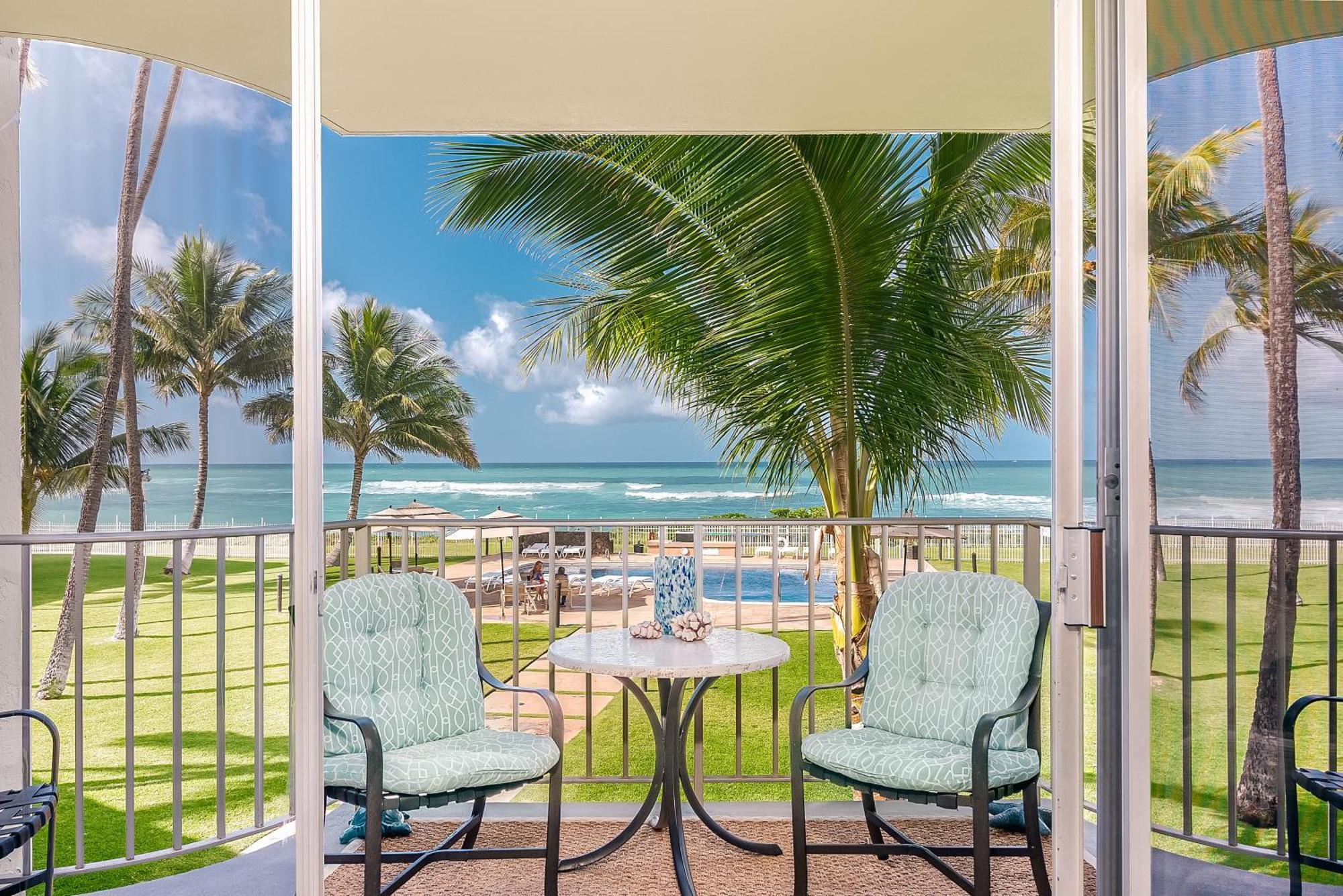 ***Serendipity On The Moana - Legal & Oceanfront - Great For Work & Play!*** Waianae 外观 照片